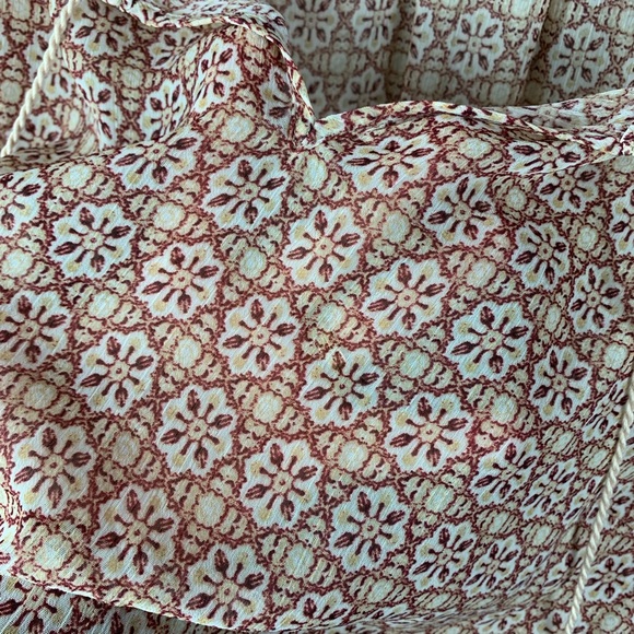 Rose & Olive brown floral boho blouse medium. - Picture 3 of 7